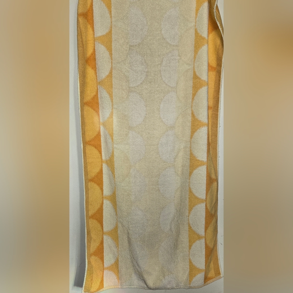 Vintage Orange And Yellow Tones Bath Towel